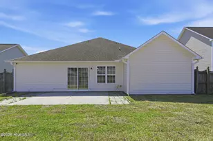 132 Cavalier Dr, Jacksonville, NC 28546 - Photo 49