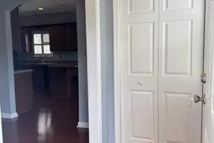 101 E Rhode Island Ave, Southern Pines, NC 28387 - Photo 3