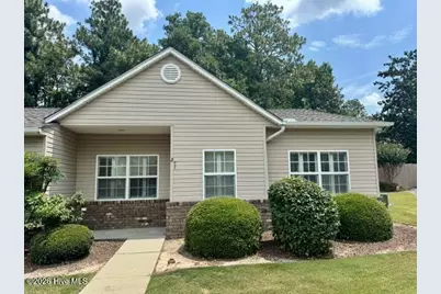 101 E Rhode Island Avenue #Apt J, Southern Pines, NC 28387 - Photo 1