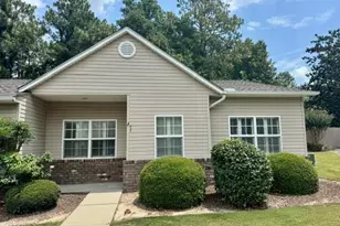 101 E Rhode Island Ave, Southern Pines, NC 28387 - Photo 1
