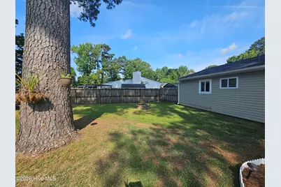 103 N Hill Court, Jacksonville, NC 28540 - Photo 15