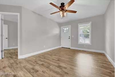 517 S 9th Street, Wilmington, NC 28401 - Photo 5