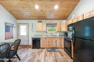 70 Refuge Rdg Rd, Murphy, NC 28906 - Photo 7