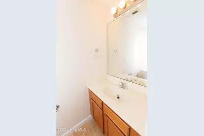 125 Cornerstone Place, Jacksonville, NC 28546 - Photo 9