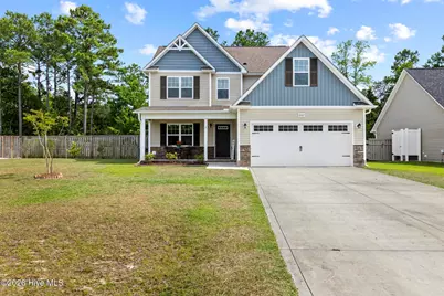 282 Breakwater Drive, Sneads Ferry, NC 28460 - Photo 1