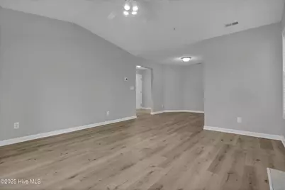 719 Melba Court #I, Wilmington, NC 28405 - Photo 17