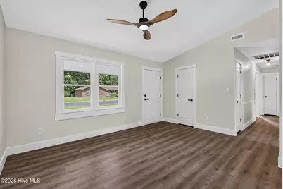 416 Kenwood Drive, Jacksonville, NC 28540 - Photo 5