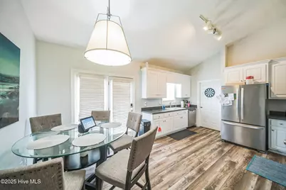1124 Sebring Drive, Winterville, NC 28590 - Photo 5