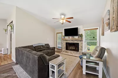 211 Nottingham Drive, Havelock, NC 28532 - Photo 7