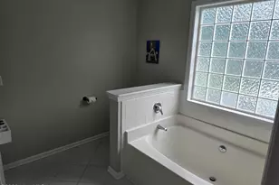 206 Newport Drive, Jacksonville, NC 28540 - Photo 17