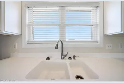 1402 S Anderson Boulevard, Topsail Beach, NC 28445 - Photo 17