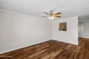 308 Streamwood Dr, Jacksonville, NC 28546 - Photo 7