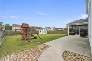 504 Aurora Pl, Hampstead, NC 28443 - Photo 5