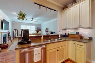 30140 Sandstone Ln, Wagram, NC 28396 - Photo 15