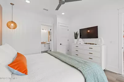 6601 E Oak Island Drive, Oak Island, NC 28465 - Photo 17