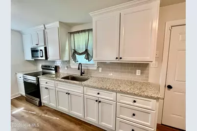 202 Banks Avenue, Goldsboro, NC 27534 - Photo 9