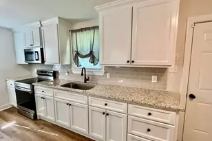 202 Banks Ave, Goldsboro, NC 27534 - Photo 9