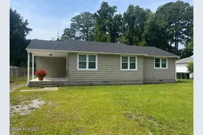 202 Banks Avenue, Goldsboro, NC 27534 - Photo 1