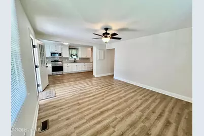202 Banks Avenue, Goldsboro, NC 27534 - Photo 3