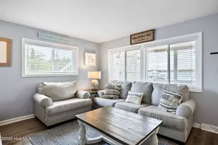 11 Wright St, Wrightsville Beach, NC 28480 - Photo 19