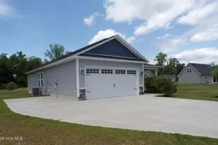 127 Waterford Way, Maysville, NC 28555 - Photo 3