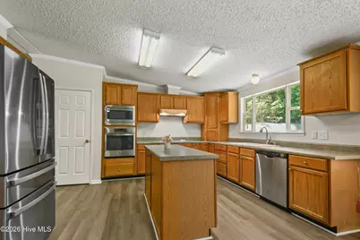 103 Indian Cave Drive, Richlands, NC 28574 - Photo 9