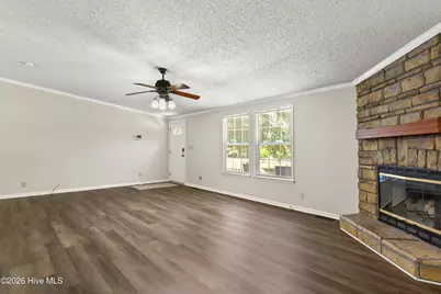 103 Indian Cave Drive, Richlands, NC 28574 - Photo 5