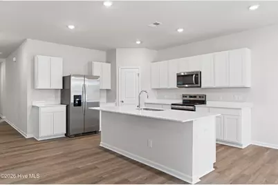 152 N Squires Run Lane, Jacksonville, NC 28546 - Photo 19