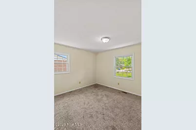604 Oakwood Avenue, Jacksonville, NC 28546 - Photo 29