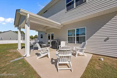 120 Persimmon Drive, New Bern, NC 28562 - Photo 7