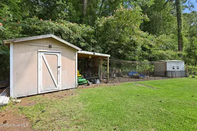 407 Bradford Drive, New Bern, NC 28560 - Photo 5