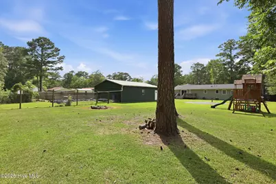 407 Bradford Drive, New Bern, NC 28560 - Photo 47
