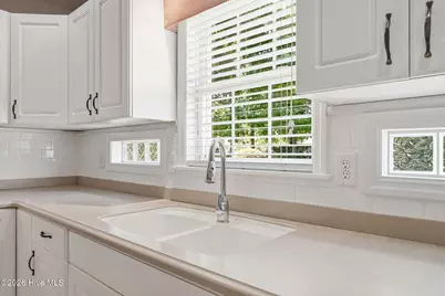 103 Valais Court, New Bern, NC 28562 - Photo 7