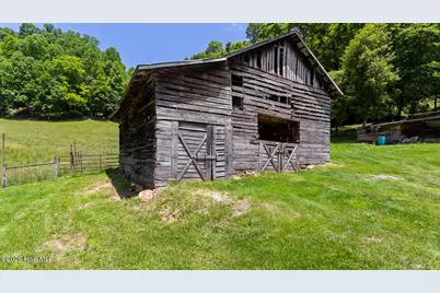 1740 Winding Stairs Road, Topton, NC 28781 - Photo 117