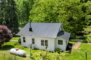 1740 Winding Stairs Rd, Topton, NC 28781 - Photo 3