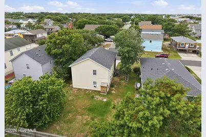 309 W Durham Street, Kill Devil Hills, NC 27948 - Photo 5