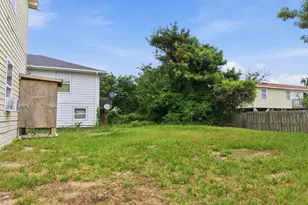 309 W Durham St, Kill Devil Hills, NC 27948 - Photo 43