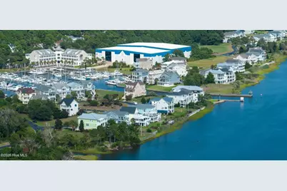 2571 St James Drive SE #F-8, Southport, NC 28461 - Photo 5