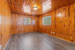 129 NE 18th Street NE, Oak Island, NC 28465 - Photo 7