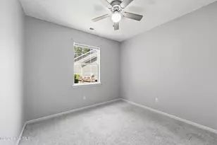 627 S Hampton Dr, Jacksonville, NC 28546 - Photo 21