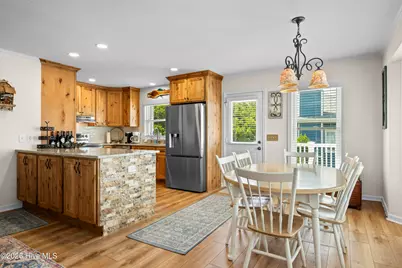 104 Bluewater Drive, Emerald Isle, NC 28594 - Photo 5