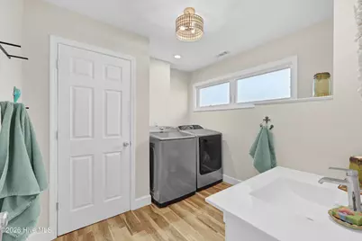 104 Boryk Avenue, Topsail Beach, NC 28445 - Photo 17