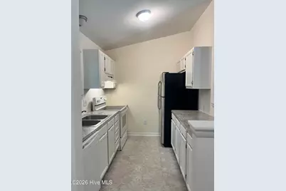 118 Fletcher Place, Greenville, NC 27858 - Photo 5