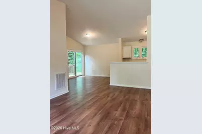 118 Fletcher Place, Greenville, NC 27858 - Photo 3