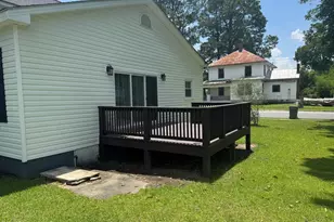 702 N Charlotte St, Washington, NC 27889 - Photo 29