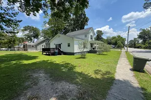 702 N Charlotte St, Washington, NC 27889 - Photo 31