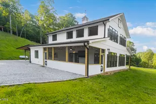 1651 Winding Stairs Rd, Topton, NC 28781 - Photo 5