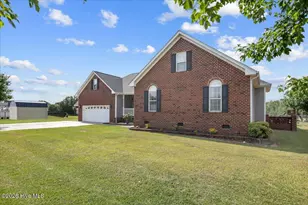 105 Pointe Dr, La Grange, NC 28551 - Photo 17