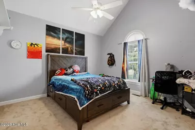105 Pointe Drive, La Grange, NC 28551 - Photo 21