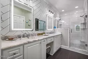 105 Pointe Dr, La Grange, NC 28551 - Photo 11